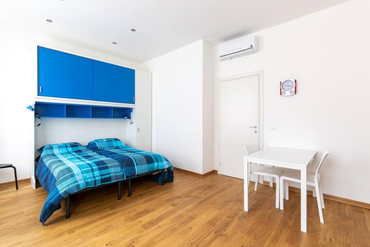 ~ Cozy Apartment ~ City Center Train Station Trieste Esterno foto