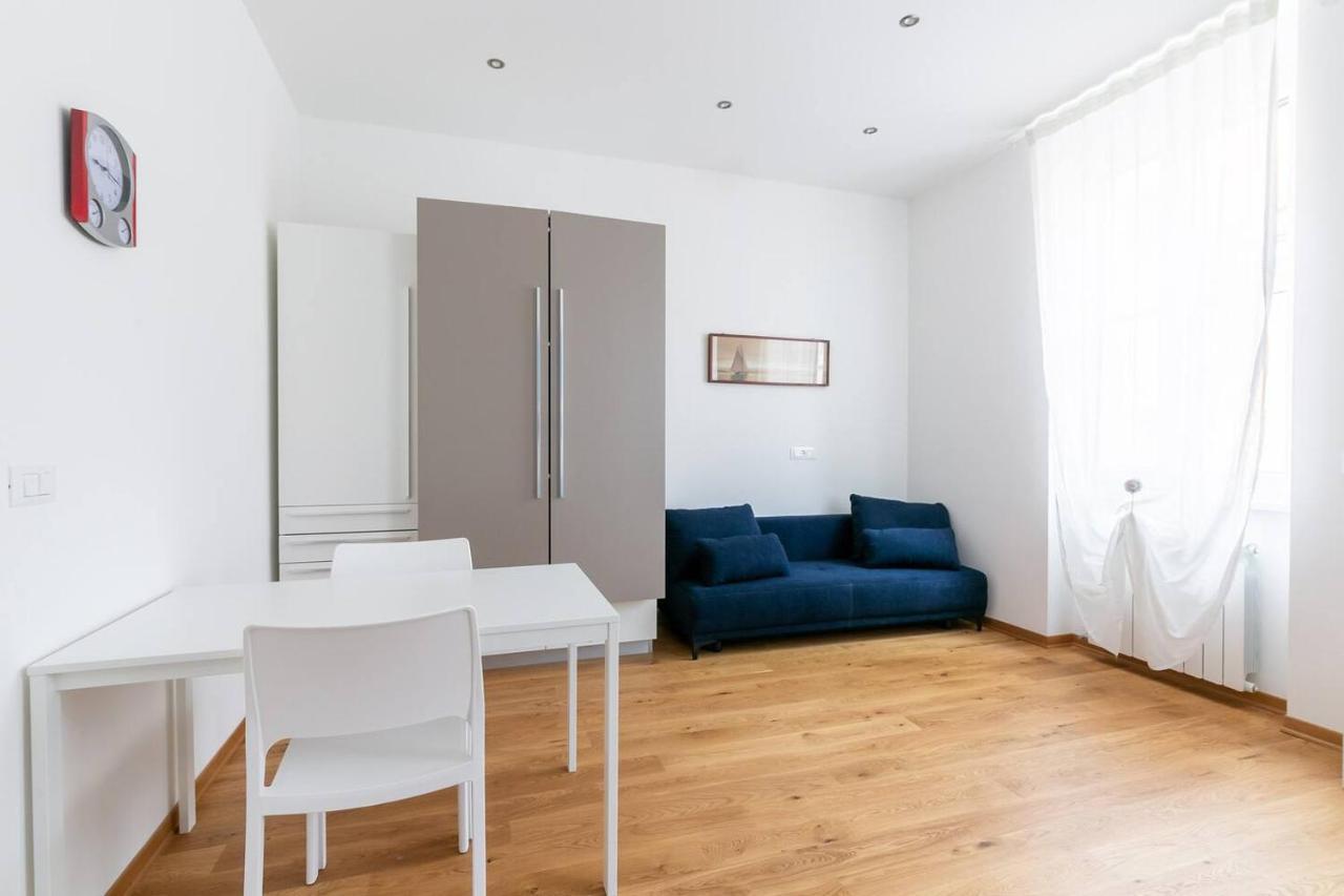 ~ Cozy Apartment ~ City Center Train Station Trieste Esterno foto