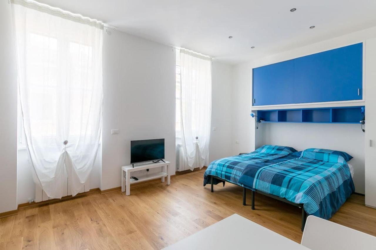 ~ Cozy Apartment ~ City Center Train Station Trieste Esterno foto